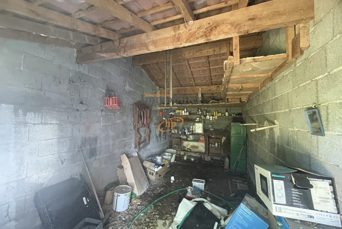 À vendre maison avec terrain à Saint Affrique, 70 m², proche ville 