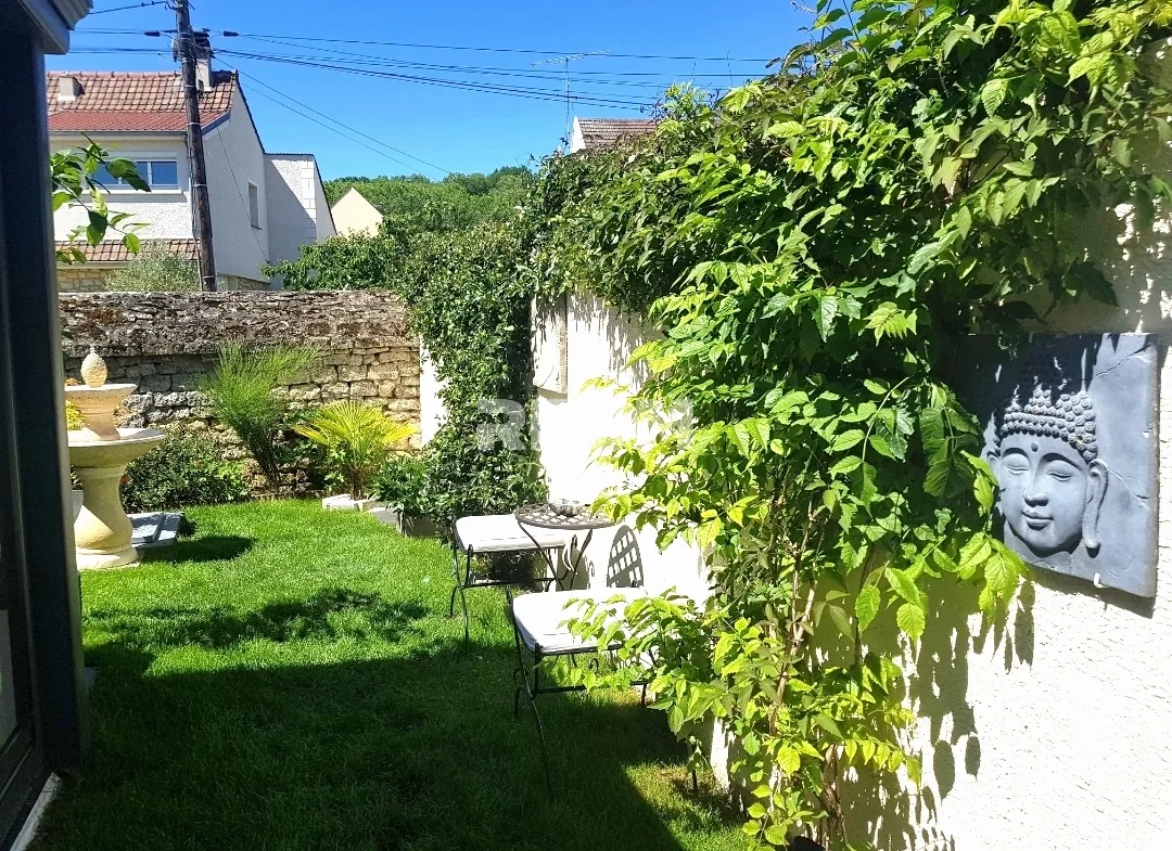 Magnifique maison familiale de 118 m² proche de Paris avec jardin et spa à Balagny-sur-Thérain 