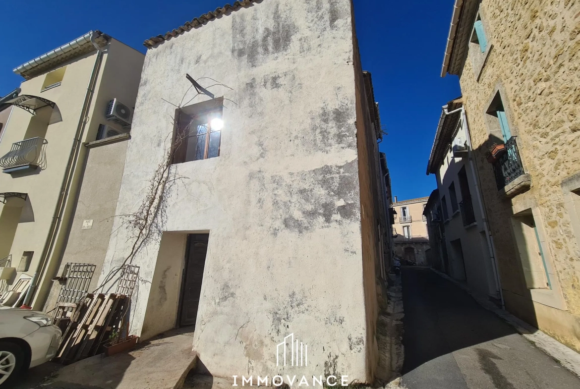 Maison de village à rénover avec potentiel à Campagnan, 90 m² 