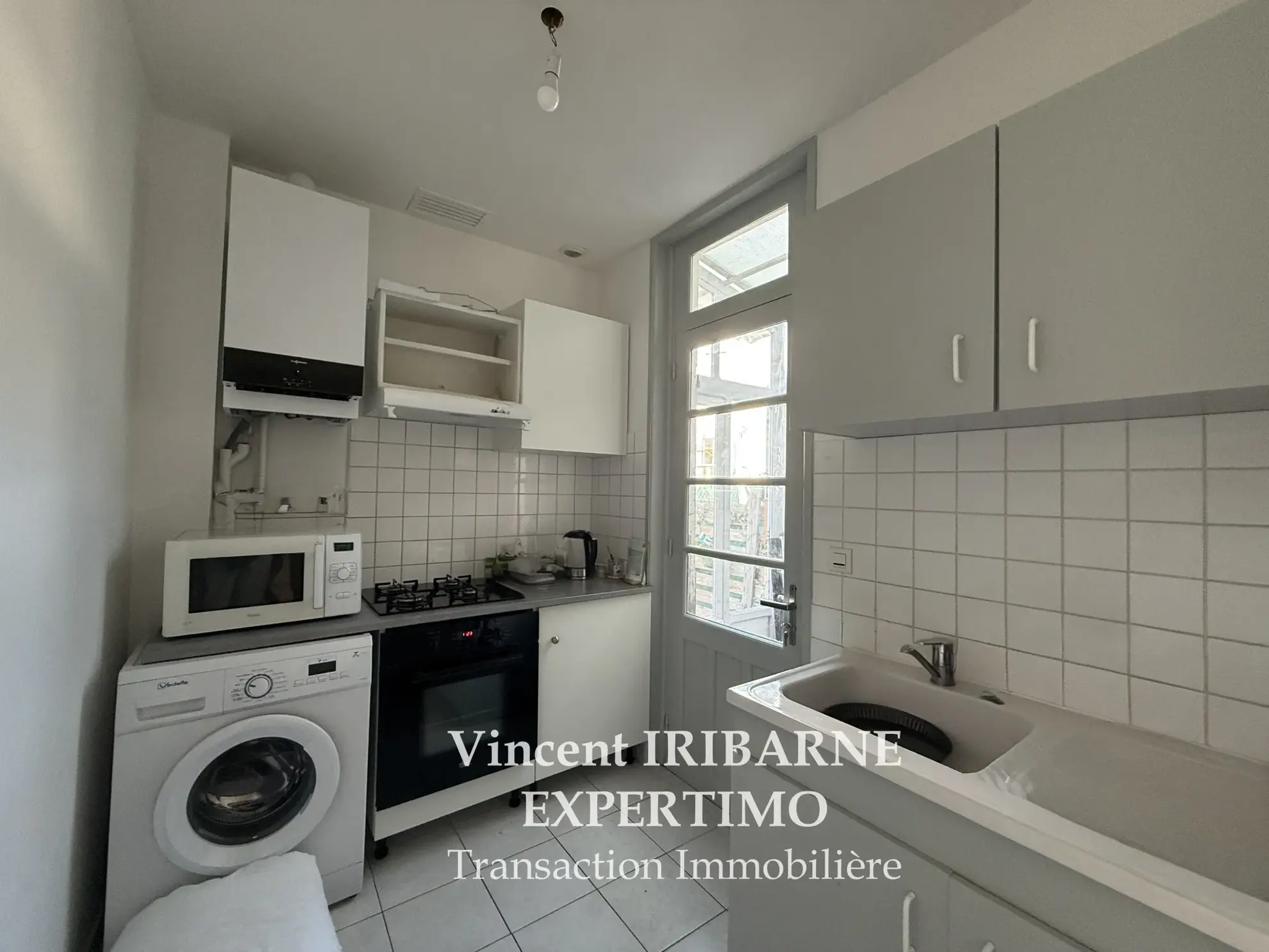 Maison de ville rénovée avec jardin à Saintes - 2 chambres 