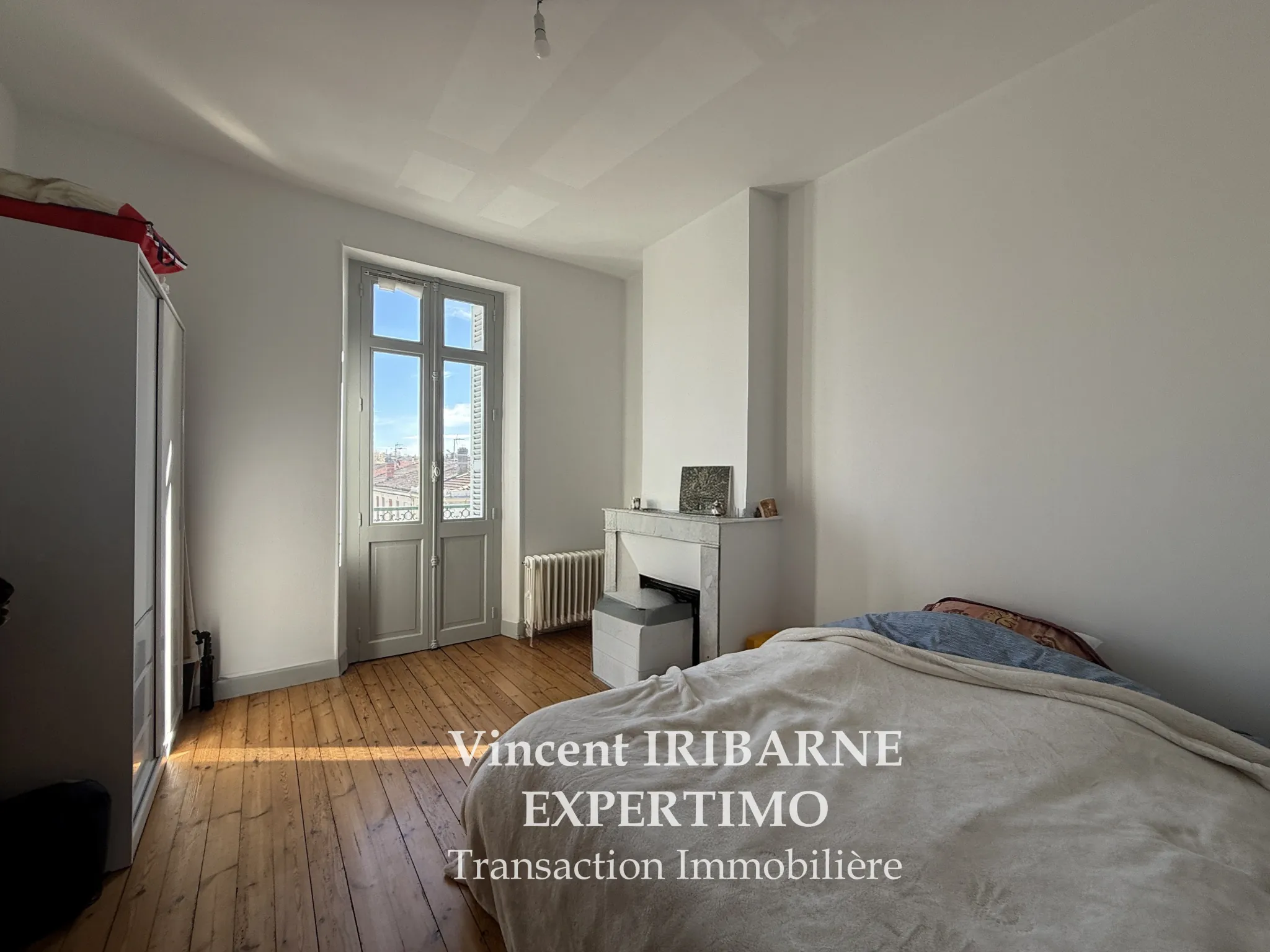 Maison de ville rénovée avec jardin à Saintes - 2 chambres 