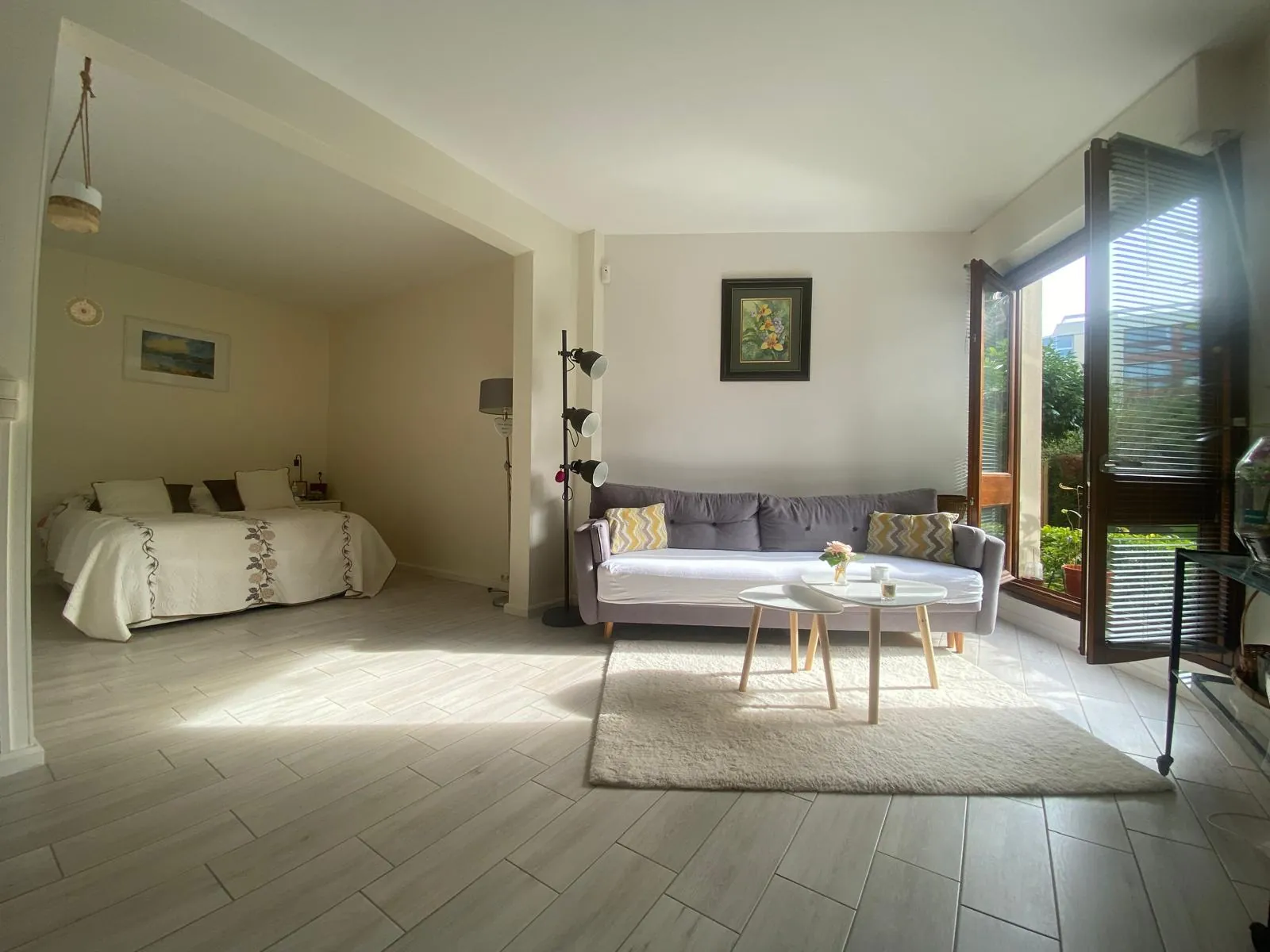 Charmant studio rénové de 39 m² au Le Chesnay, proche des commodités 