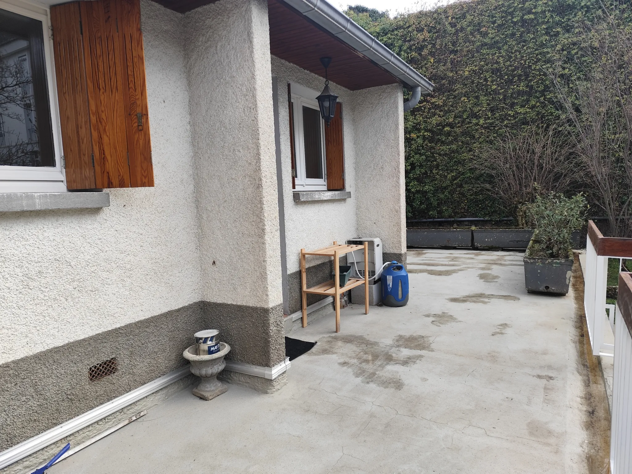 Maison de 75 m² en centre-ville de Bagnères de Luchon avec terrasse et vue dégagée 