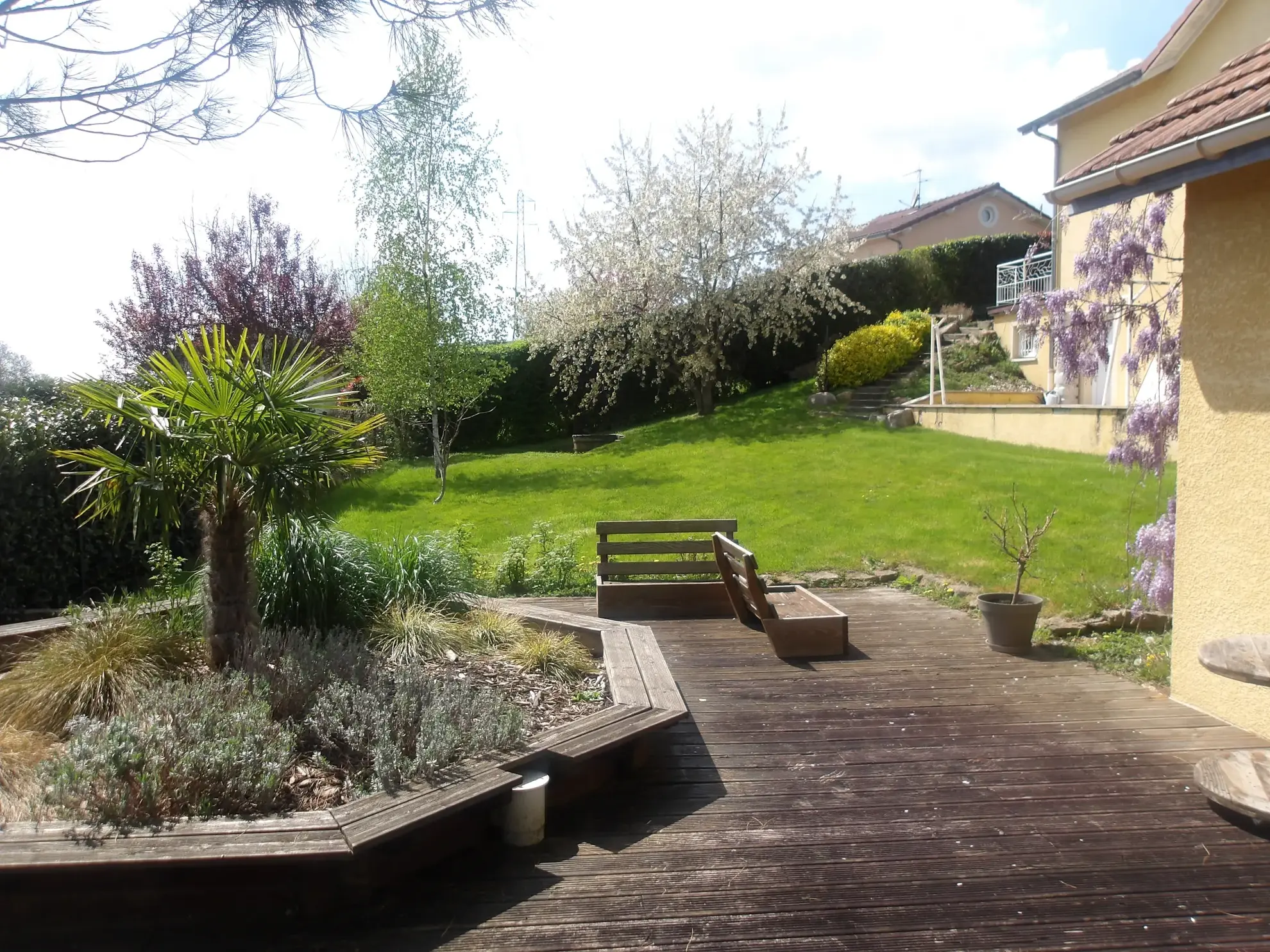 Maison 2003 avec grand jardin proche de Charlieu - 150 m² 