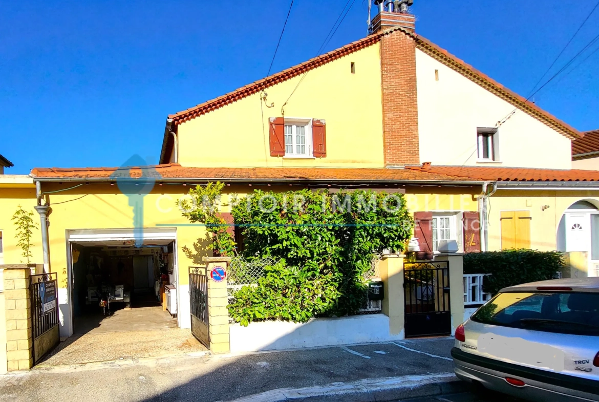 Maison de ville 4 pièces à Valence avec jardin et garage - Opportunité à saisir 