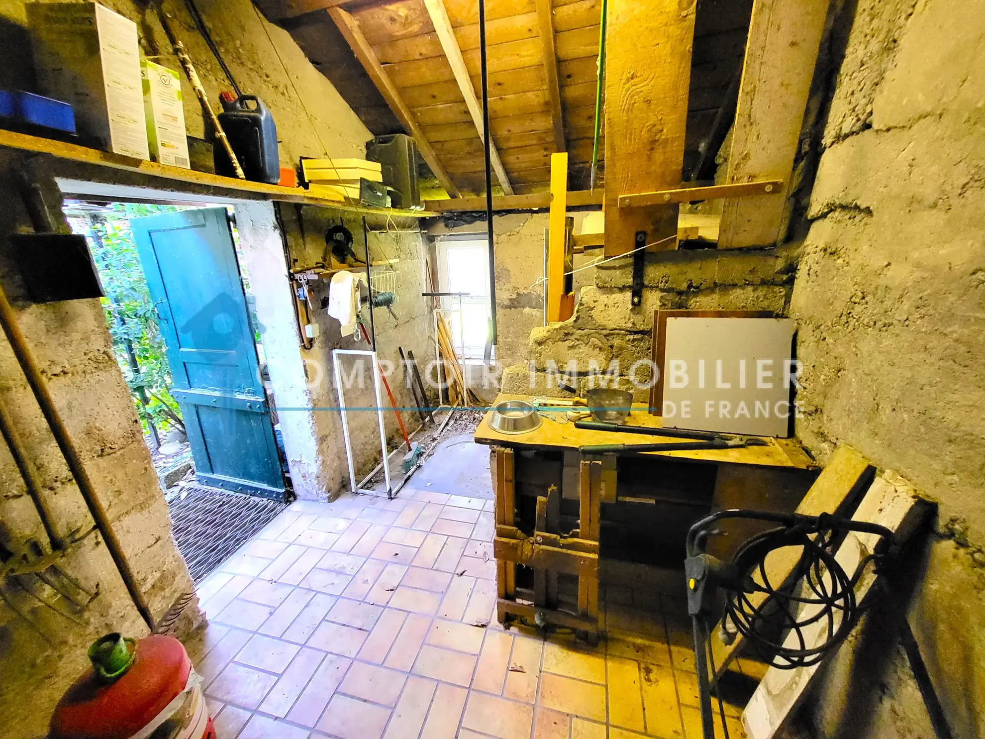 Maison de ville 4 pièces à Valence avec jardin et garage - Opportunité à saisir 