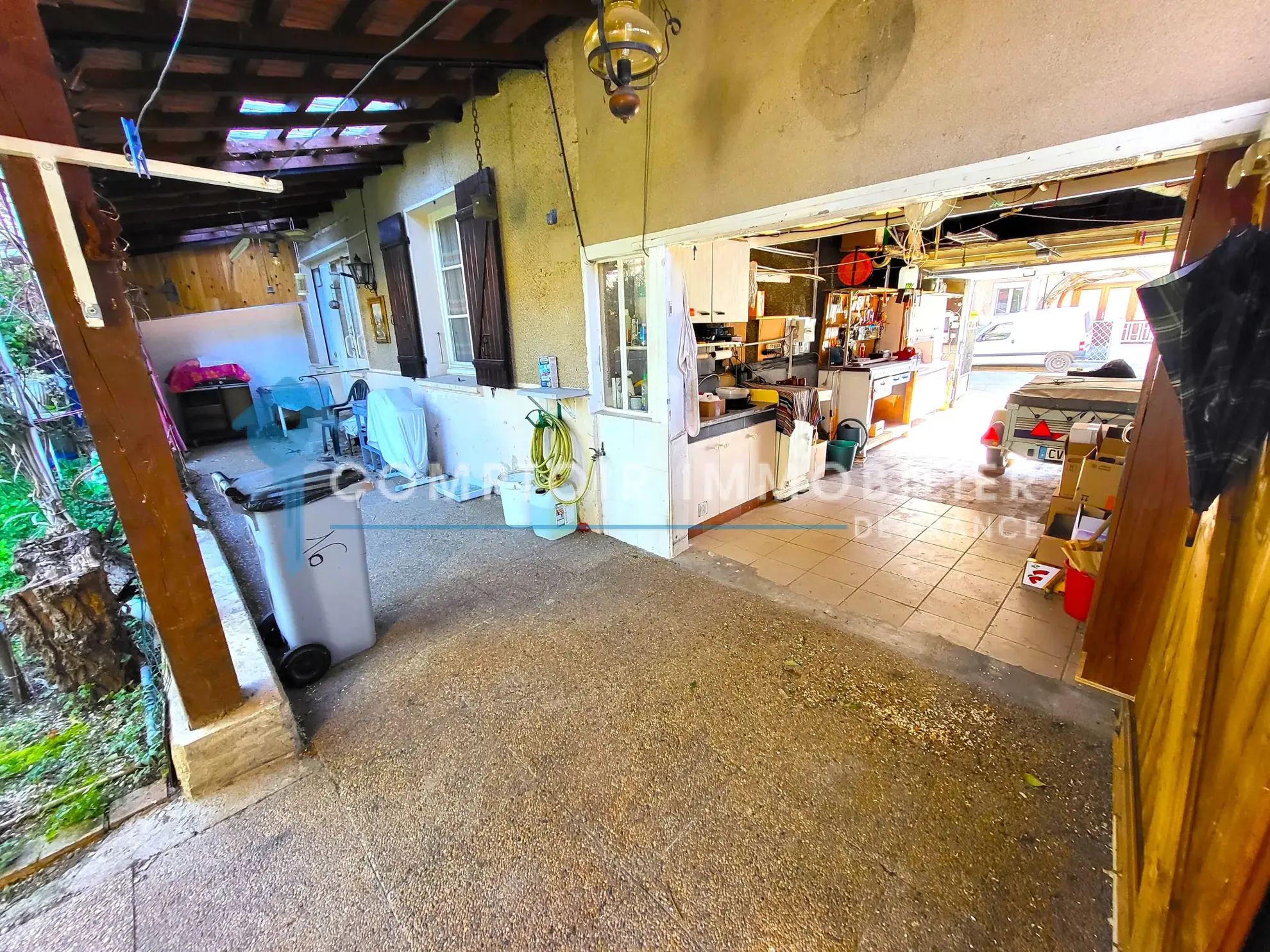 Maison de ville 4 pièces à Valence avec jardin et garage - Opportunité à saisir 