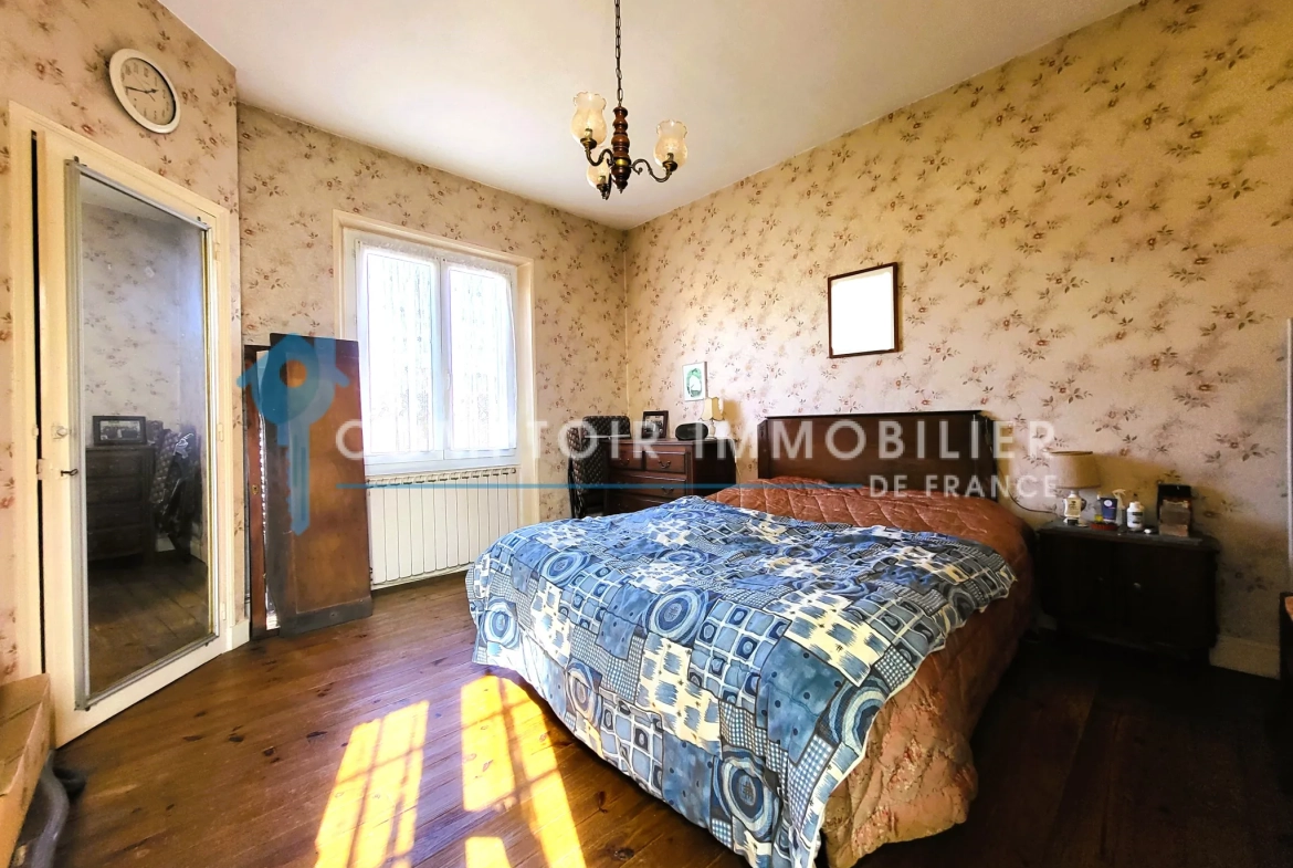 Maison de ville 4 pièces à Valence avec jardin et garage - Opportunité à saisir 