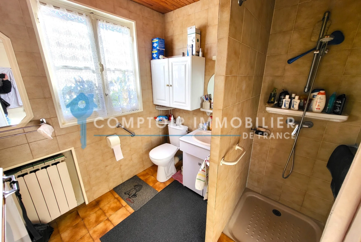 Maison de ville 4 pièces à Valence avec jardin et garage - Opportunité à saisir 