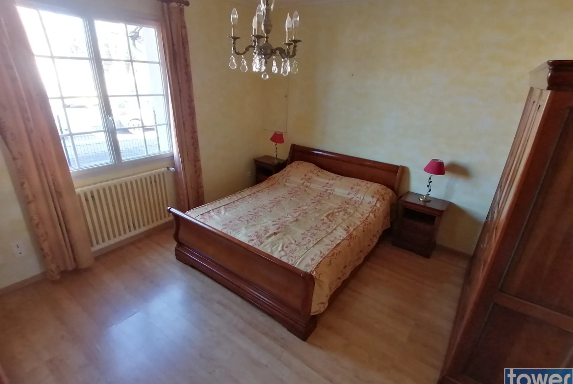 Maison de caractère à Montech de 150 m² avec jardin et double garage 