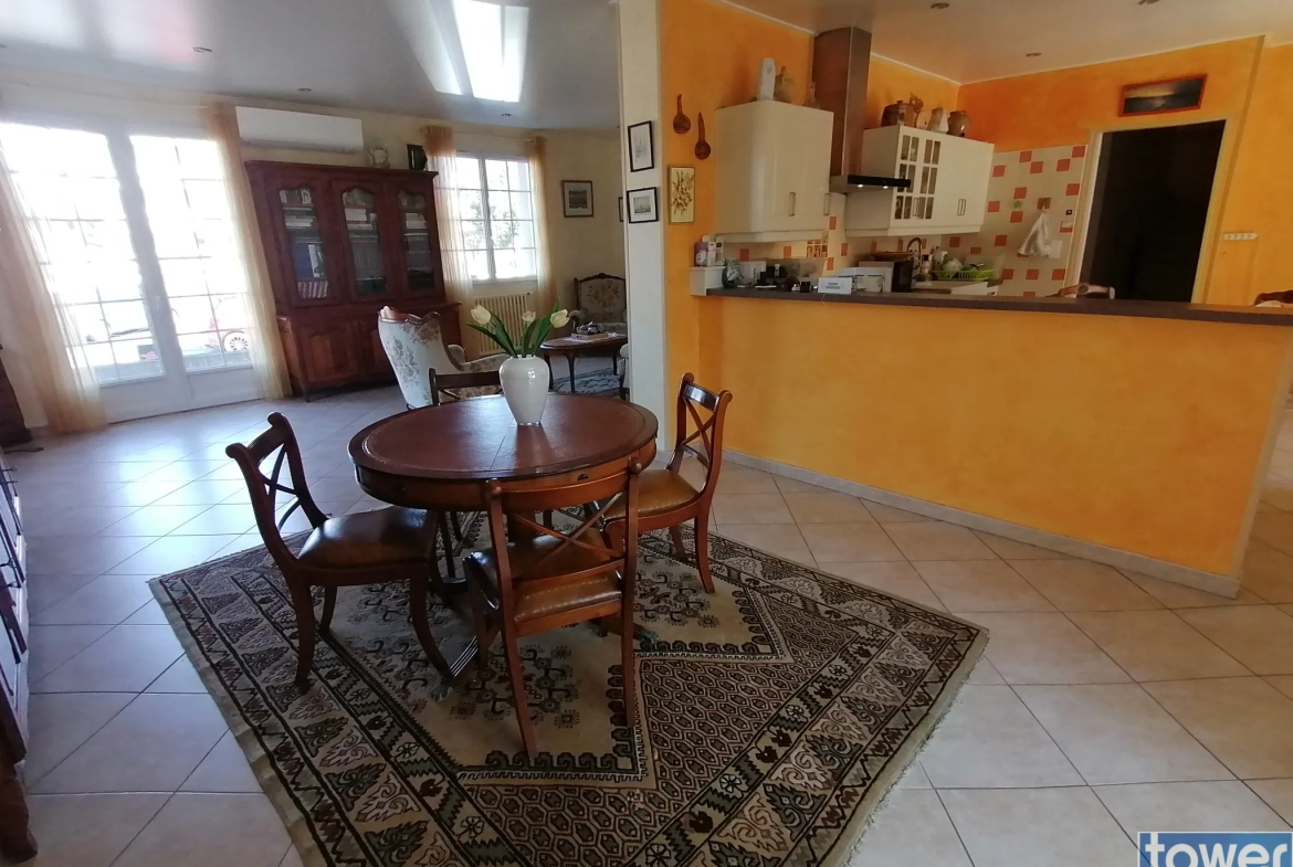 Maison de caractère à Montech de 150 m² avec jardin et double garage 