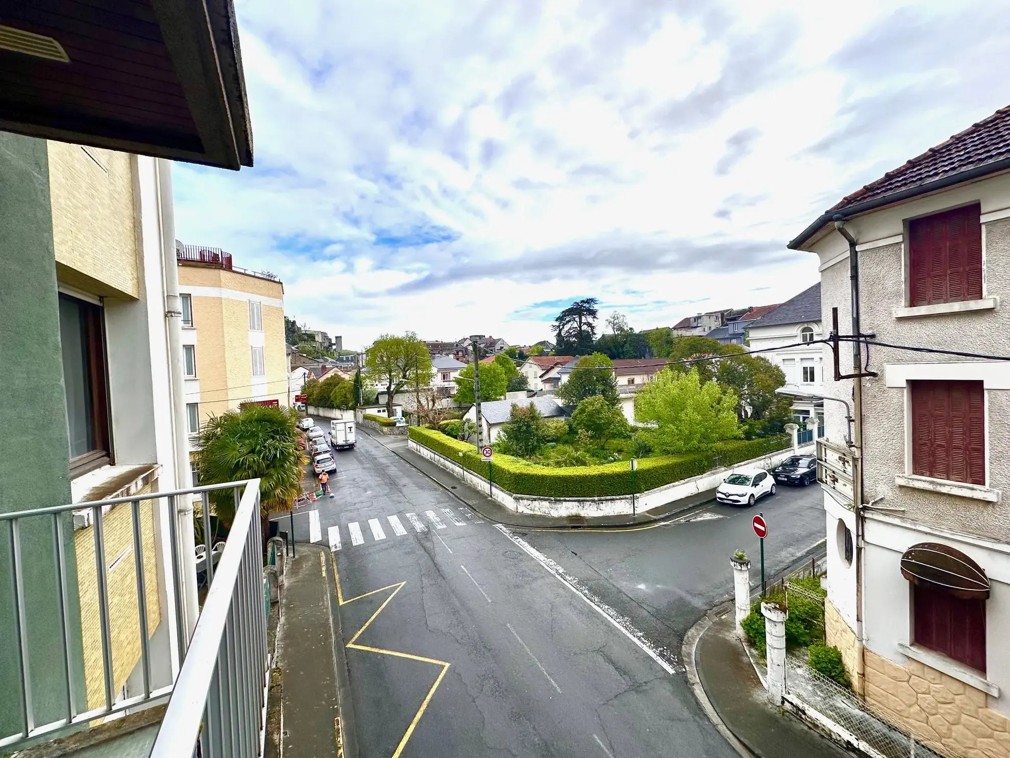 Appartement T3 avec garage et cave à Lourdes près des Halles 