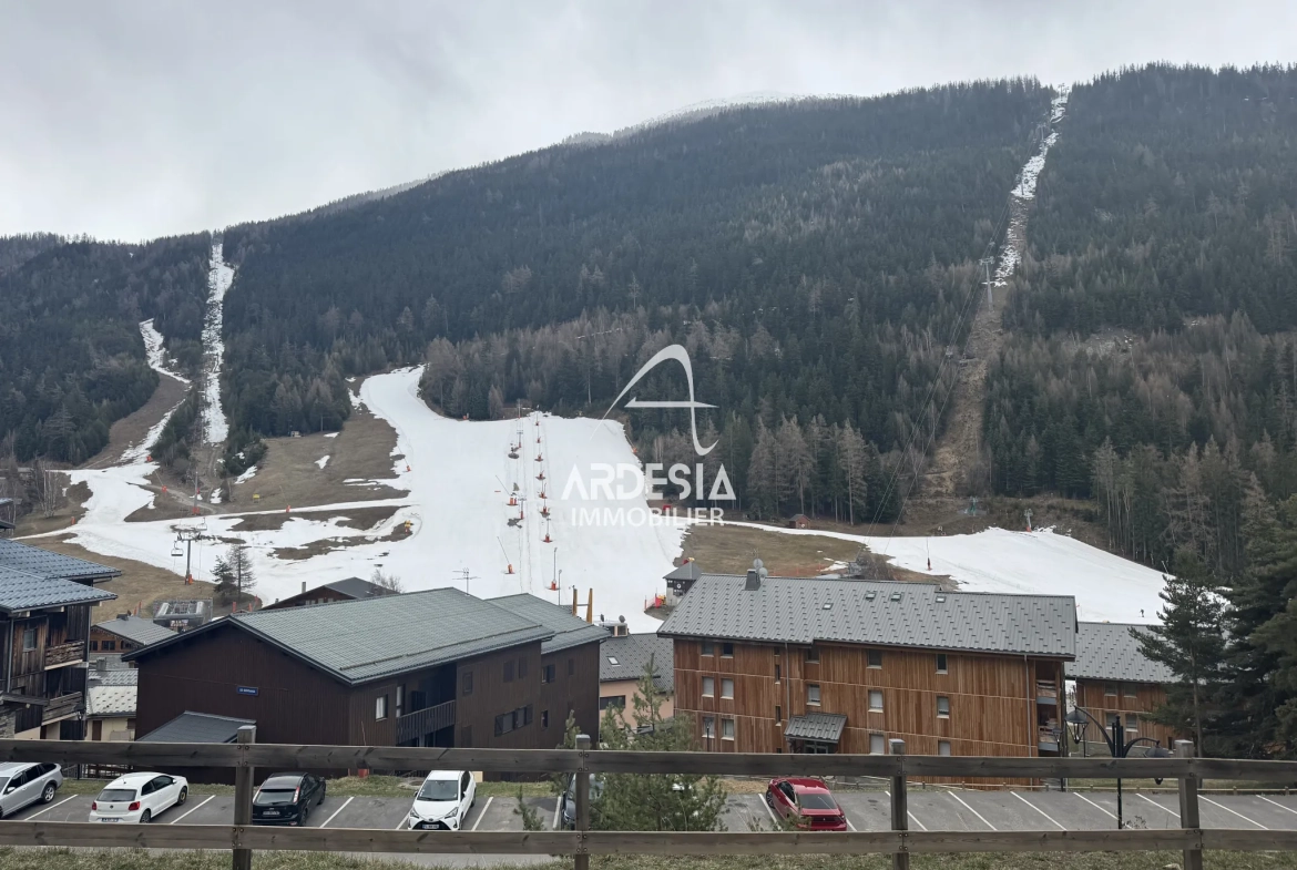 Charmant appartement de 22 m² avec vue panoramique sur les pistes à La Norma 