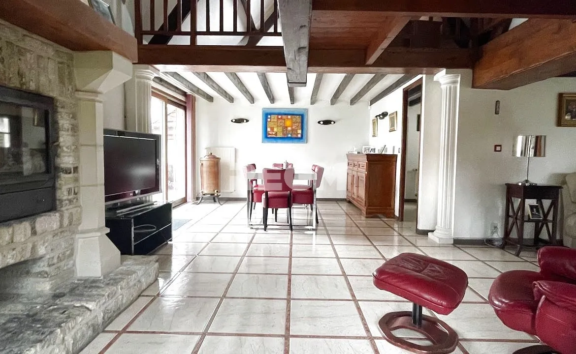 À vendre maison T4 à Tilloy-Les-Marchiennes, proche d'Orchies avec terrasse et garage 