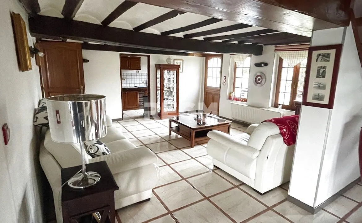 À vendre maison T4 à Tilloy-Les-Marchiennes, proche d'Orchies avec terrasse et garage 