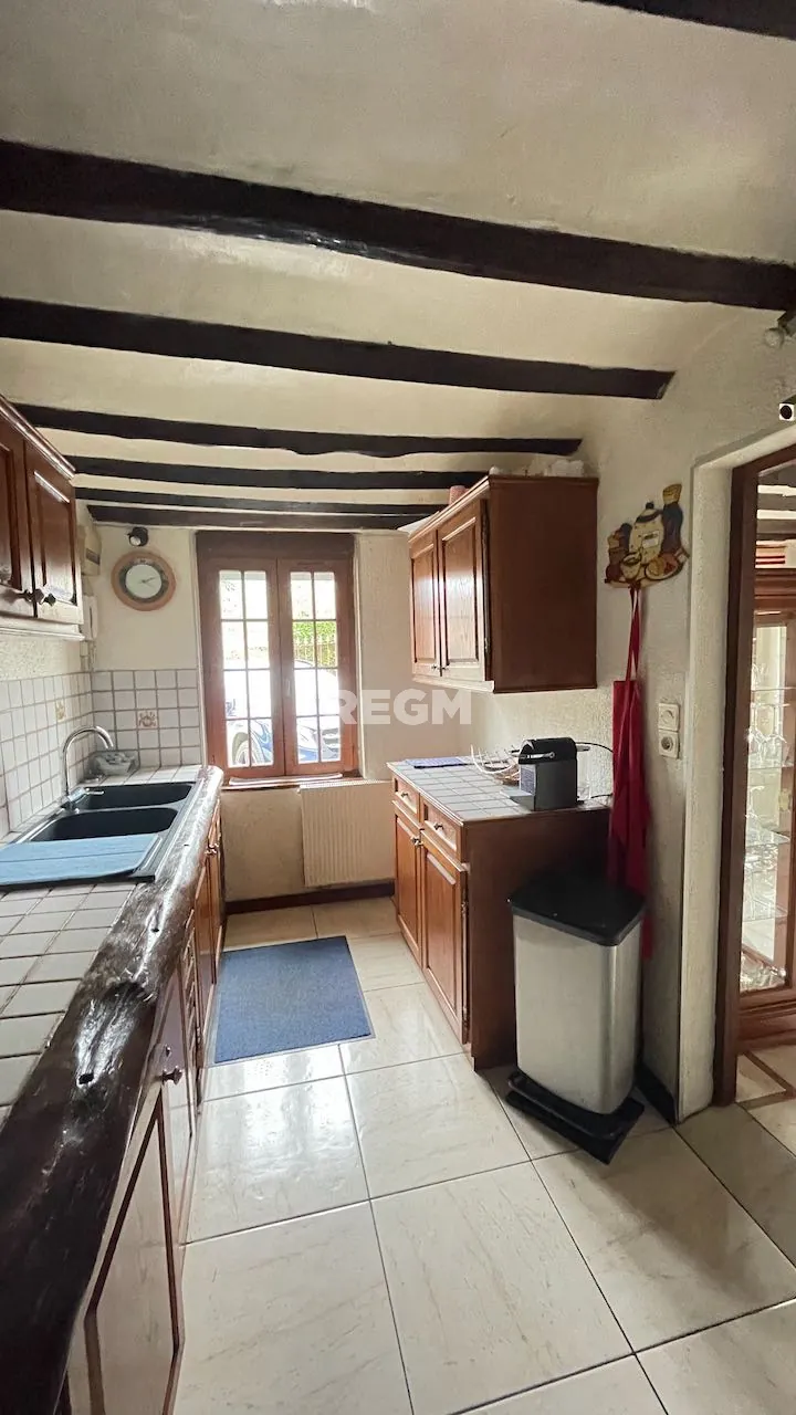 À vendre maison T4 à Tilloy-Les-Marchiennes, proche d'Orchies avec terrasse et garage 