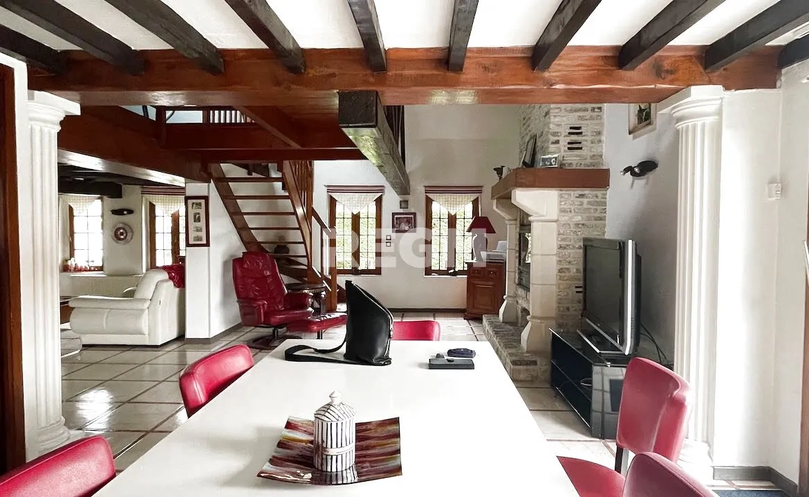 À vendre maison T4 à Tilloy-Les-Marchiennes, proche d'Orchies avec terrasse et garage 