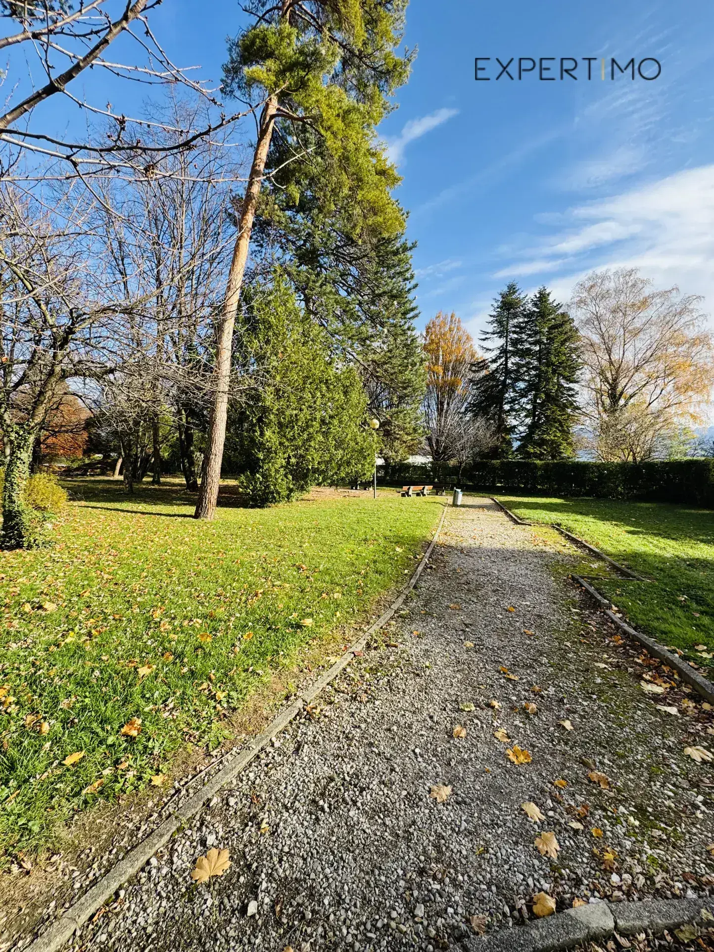 Appartement 4 pièces de 97m² à Sassenage avec balcon et cave 