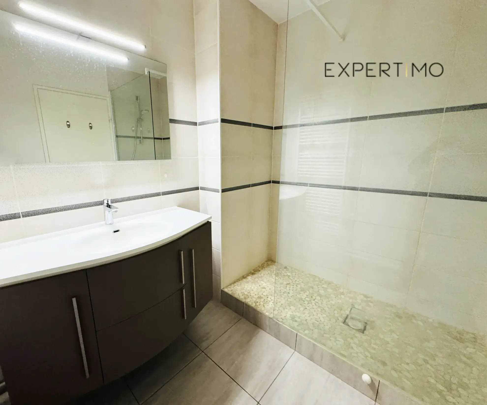 Appartement 4 pièces de 97m² à Sassenage avec balcon et cave 