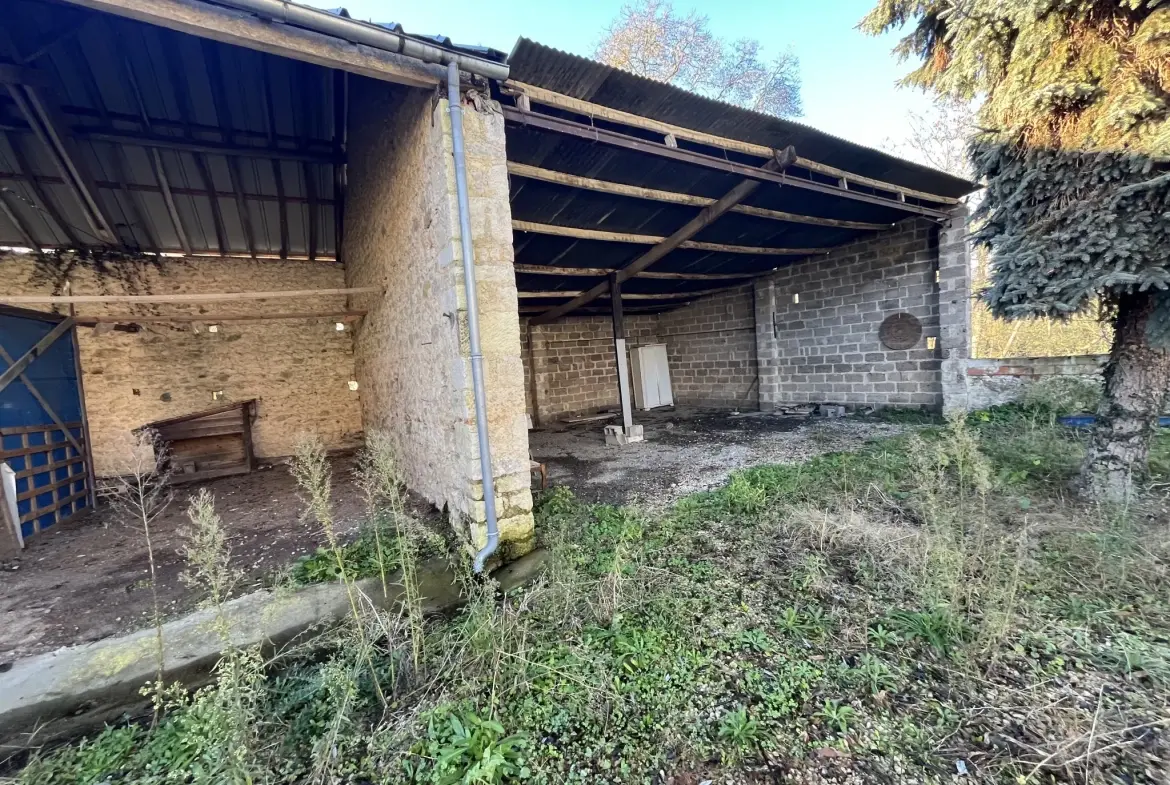 Maison de caractère de 130 m² en bordure de rivière à Taizé 