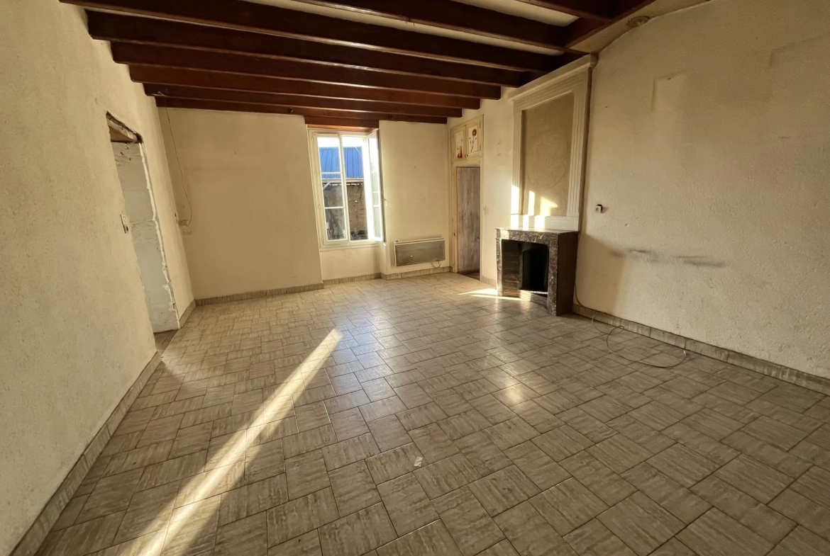 Maison de caractère de 130 m² en bordure de rivière à Taizé 