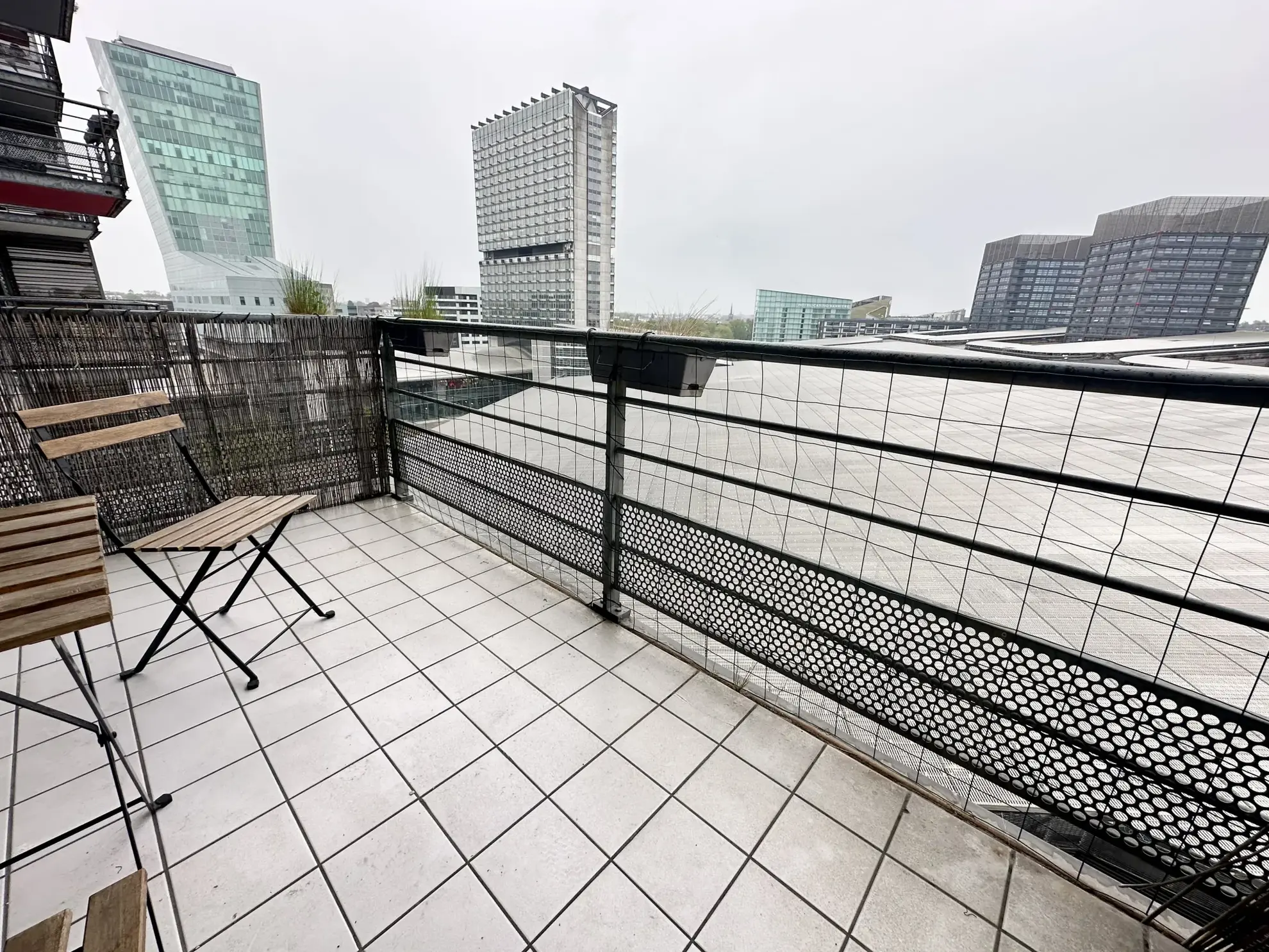 Appartement T3 à vendre à Lille proche d’Euralille avec balcon et loggia 