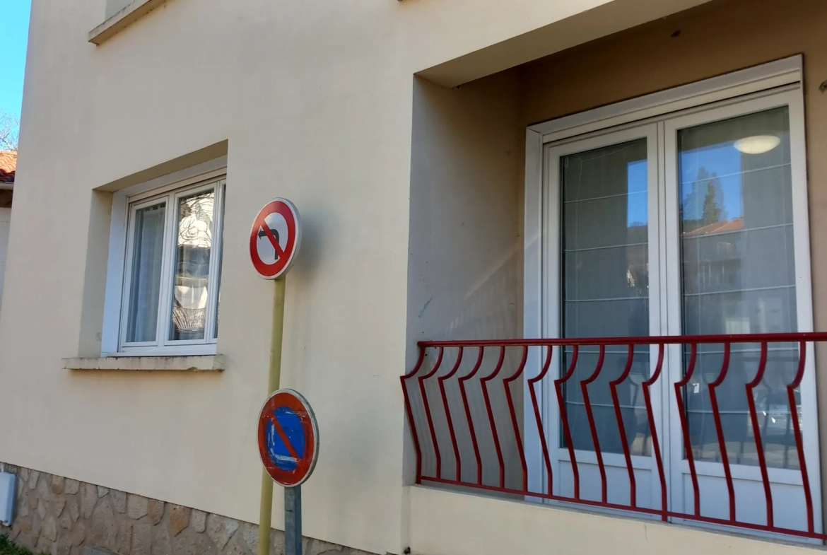 Bel appartement rénové de 64 m² avec cave et balcon à Lamalou-les-Bains 