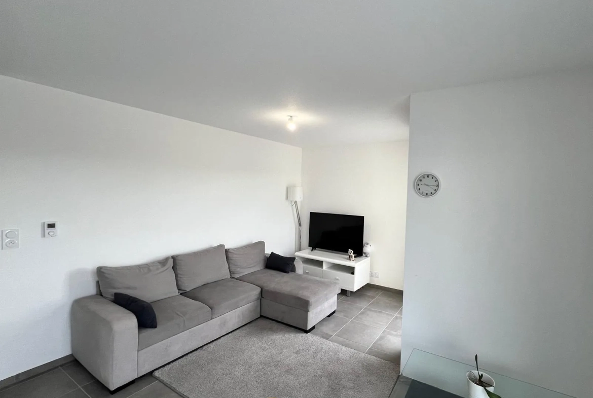 Appartement T3 neuf à St Louis avec terrasse et garage privé 