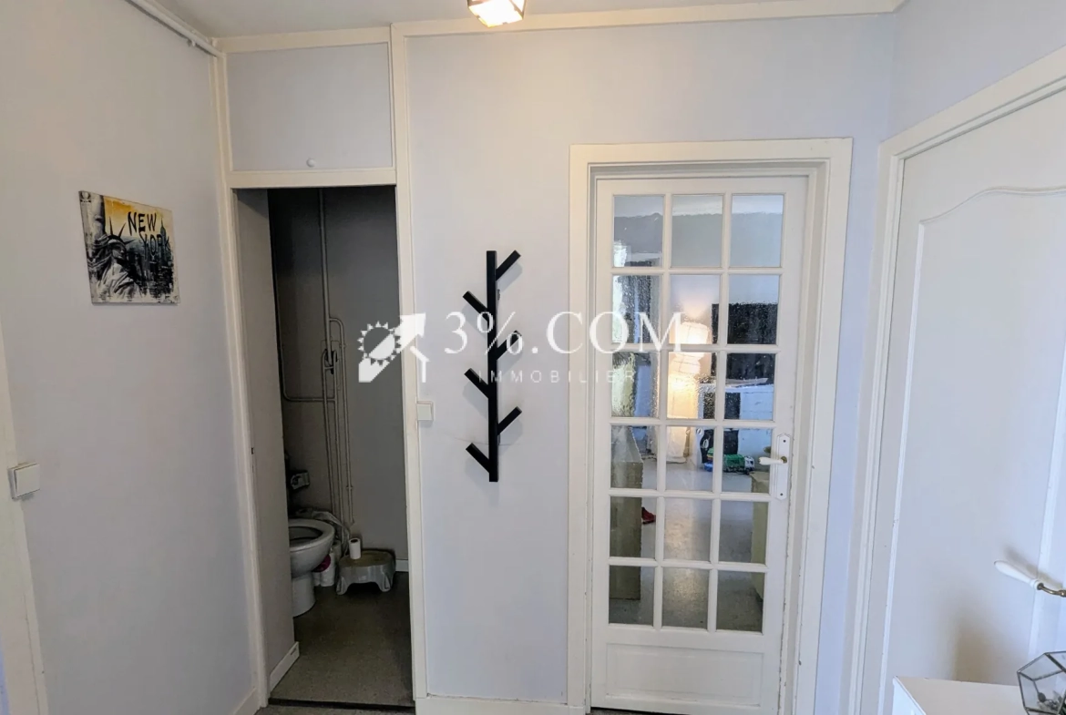 Appartement 4 pièces lumineux avec balcon, cave et parking à Poissy – Quartier Sablons 