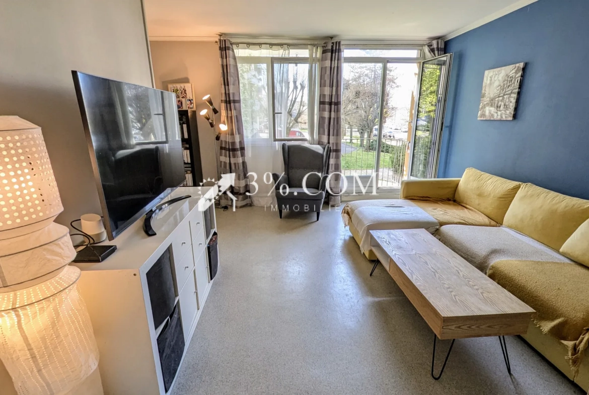 Appartement 4 pièces lumineux avec balcon, cave et parking à Poissy – Quartier Sablons 
