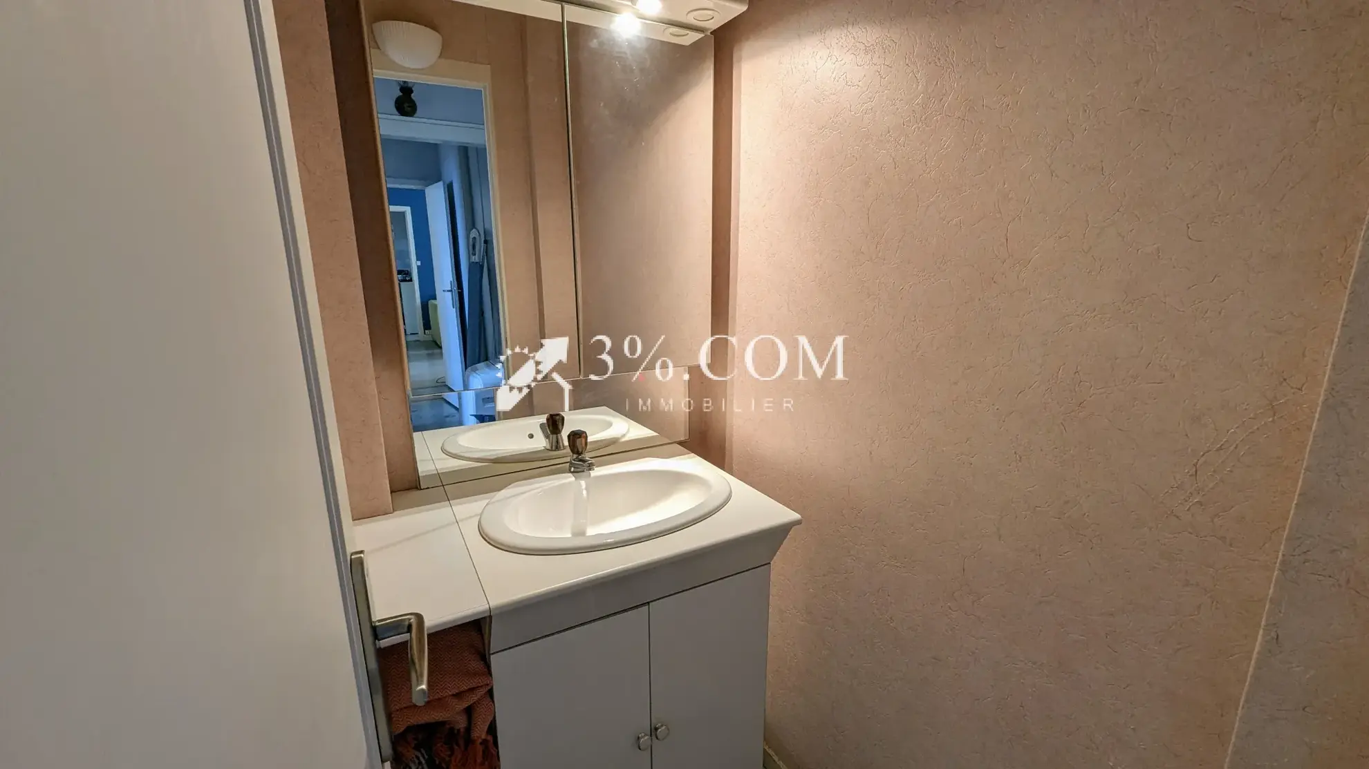 Appartement 4 pièces lumineux avec balcon, cave et parking à Poissy – Quartier Sablons 