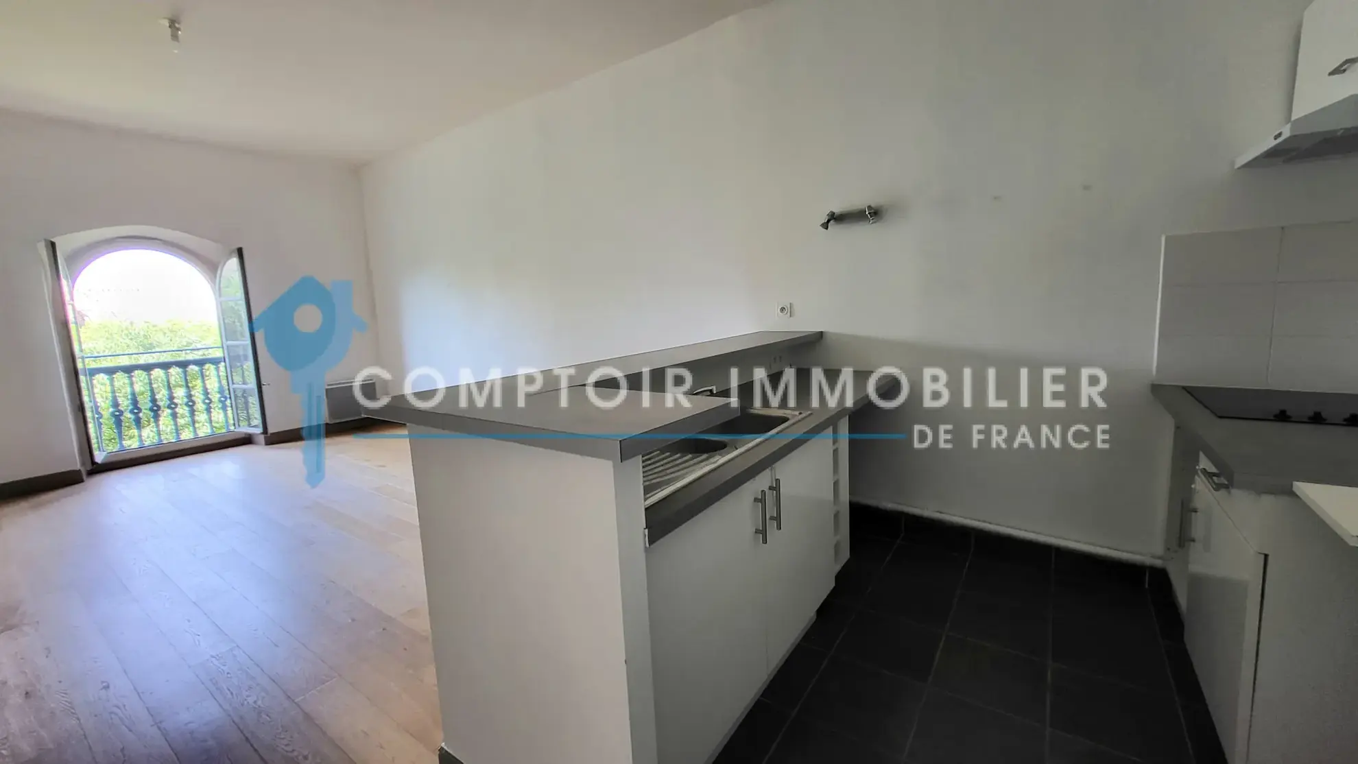 Appartement de 75 m² à vendre dans le quartier Écusson de Nîmes 