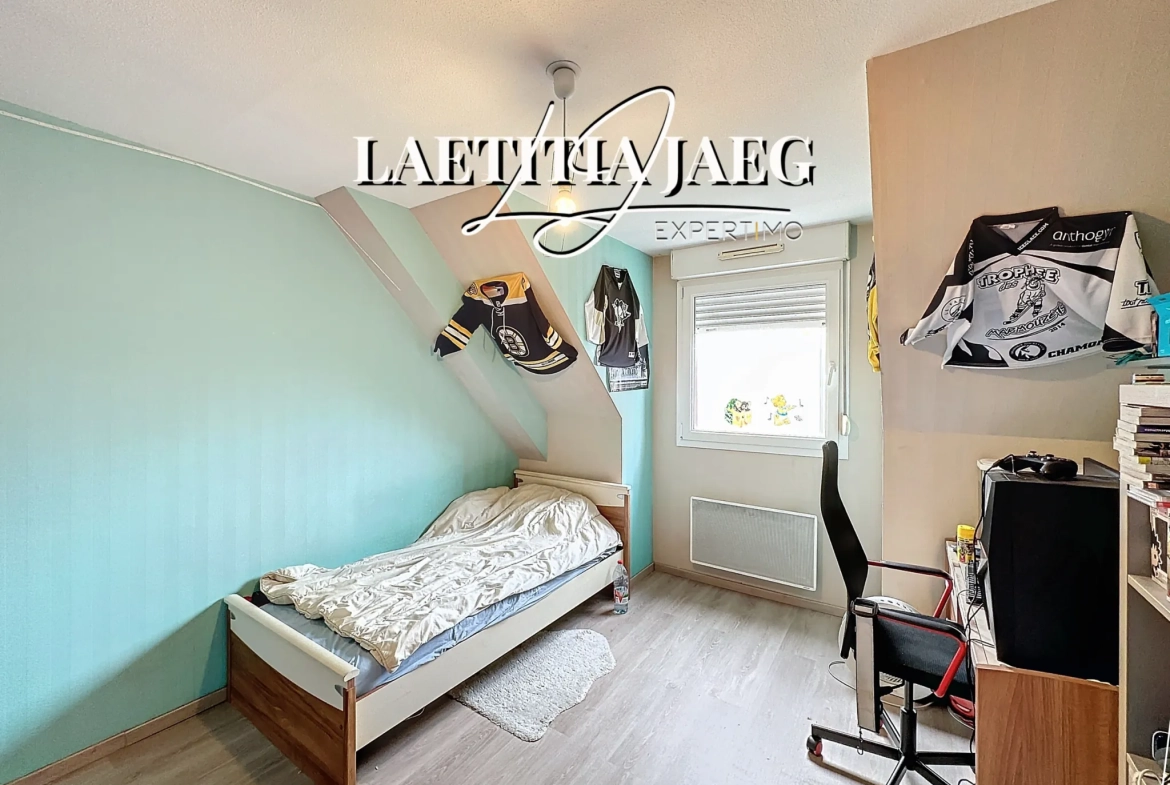 Maison familiale calme à Huttenheim avec garage et terrasse 