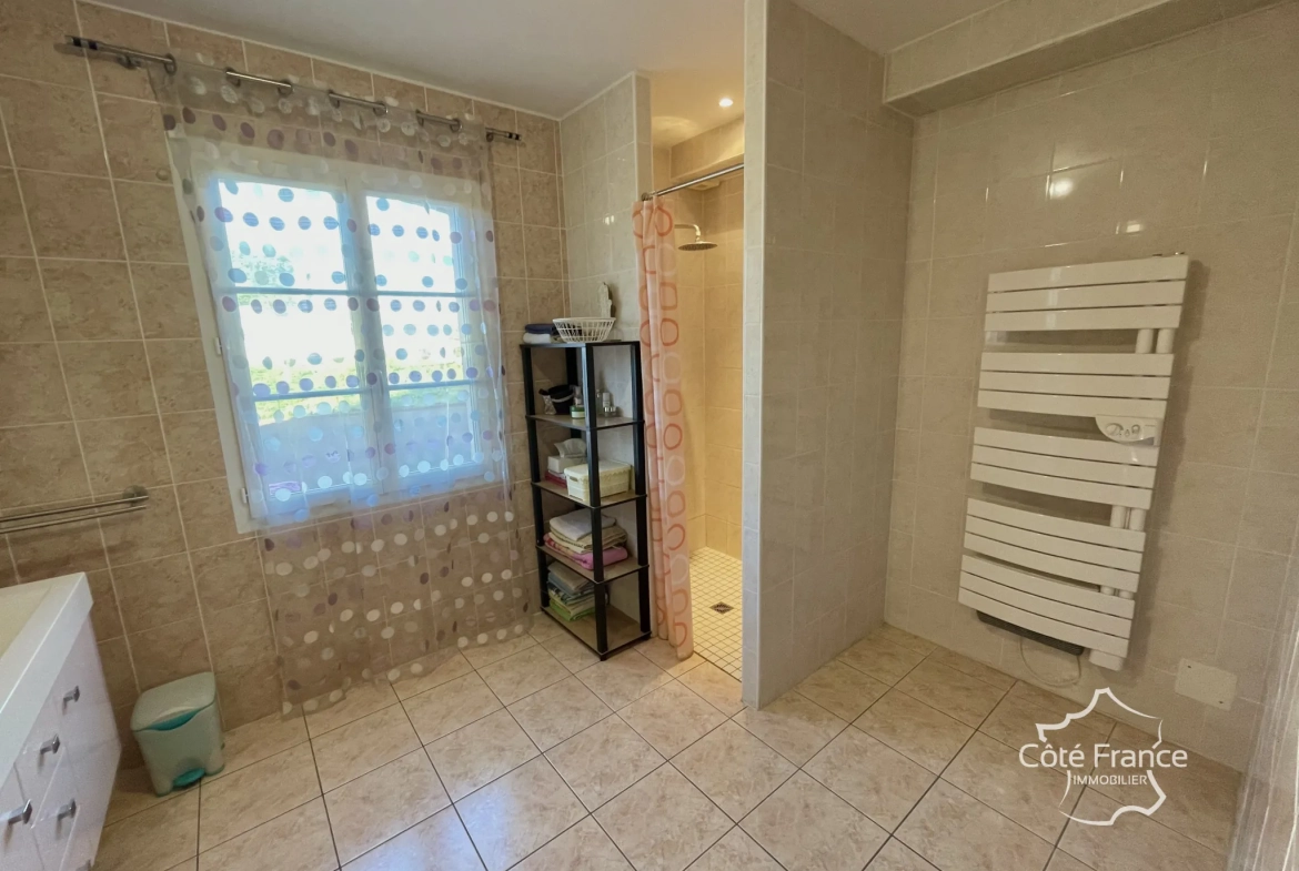 Charmante maison 4 chambres avec jardin sur terrain de 1510m² près d'Avallon 