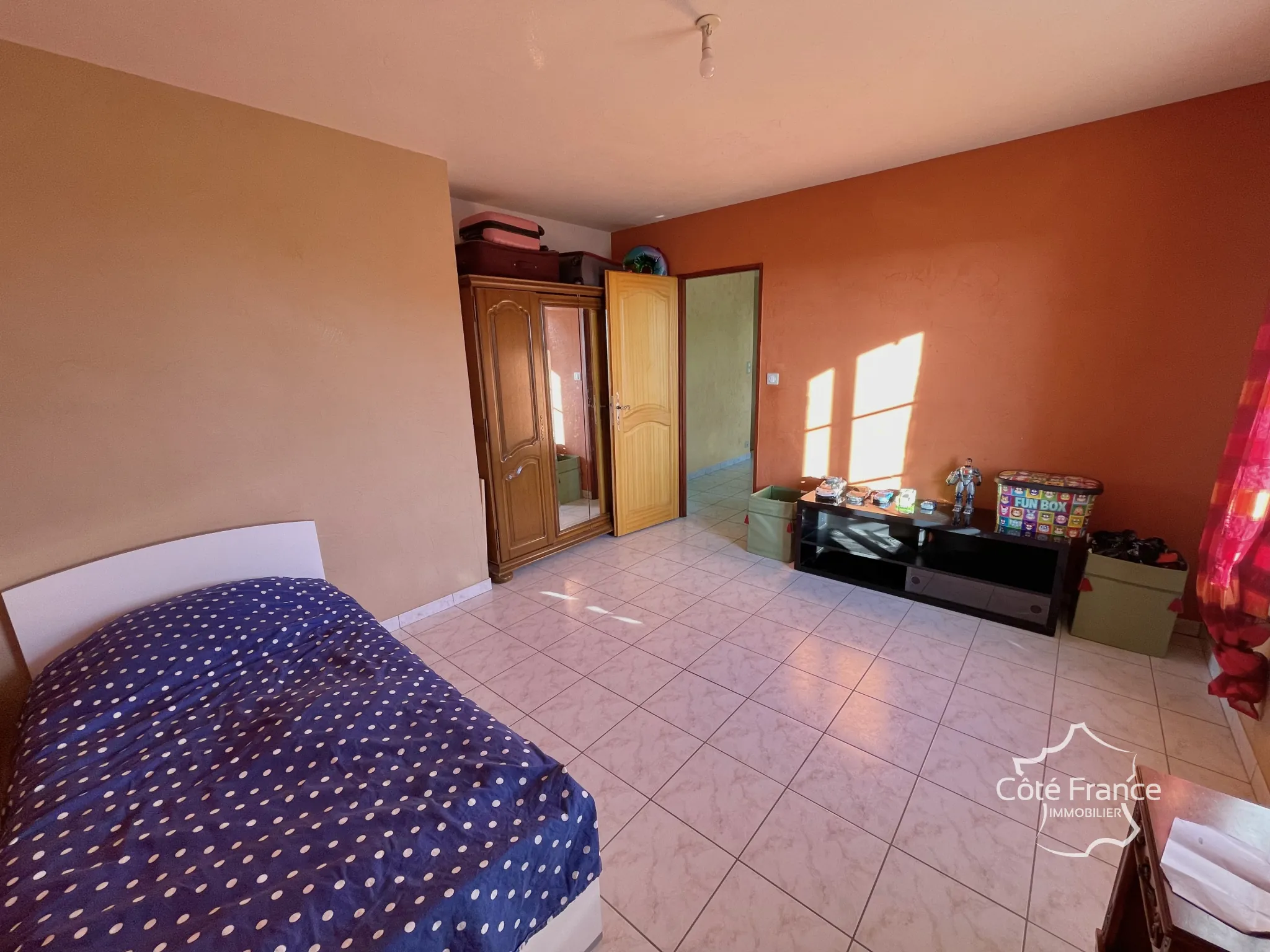 Charmante maison 4 chambres avec jardin sur terrain de 1510m² près d'Avallon 