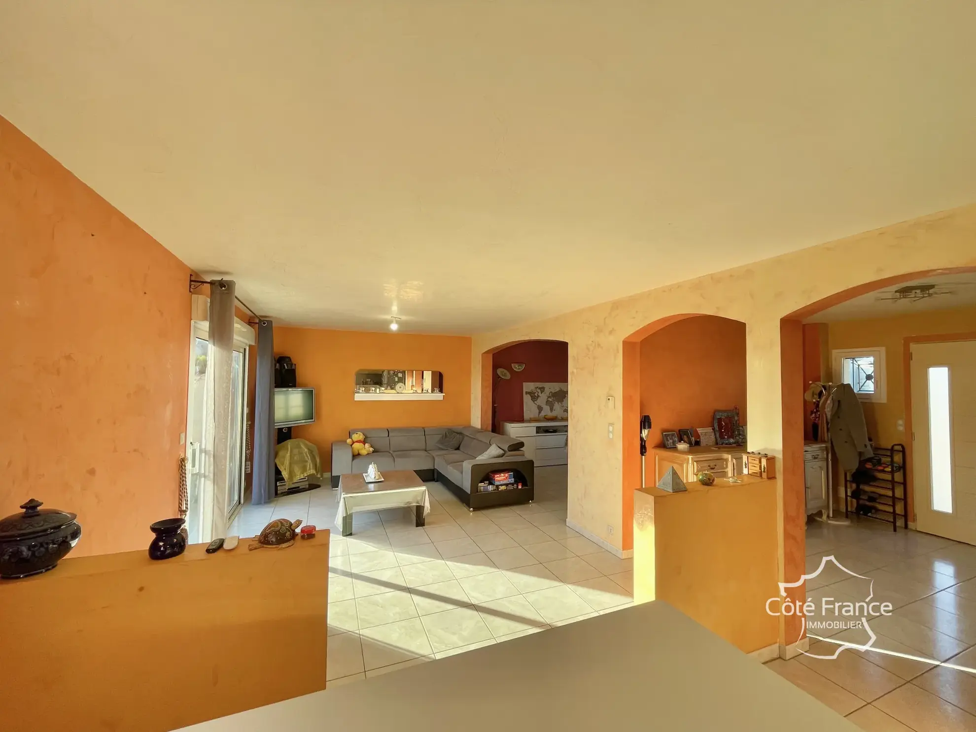 Charmante maison 4 chambres avec jardin sur terrain de 1510m² près d'Avallon 