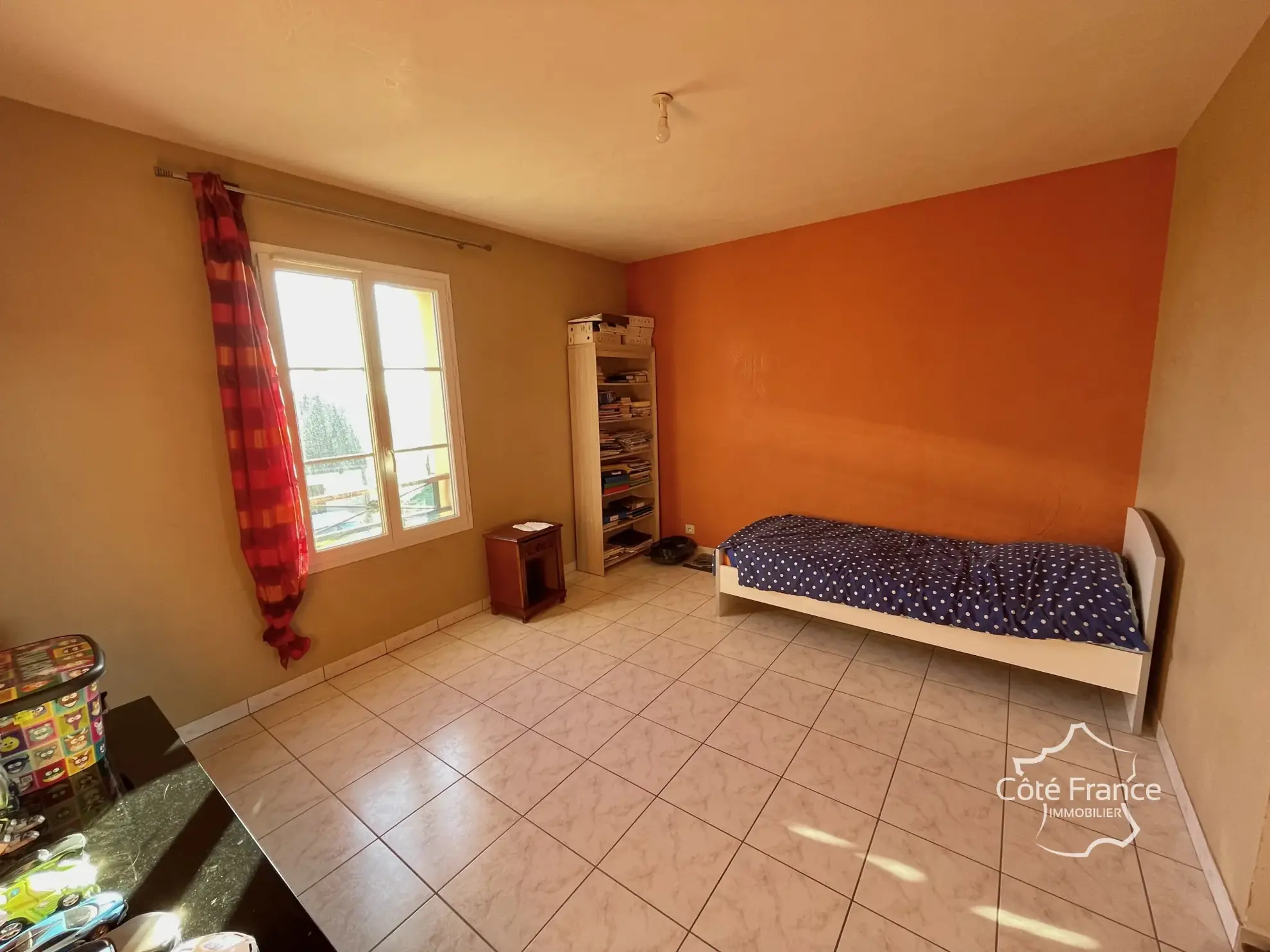 Charmante maison 4 chambres avec jardin sur terrain de 1510m² près d'Avallon 
