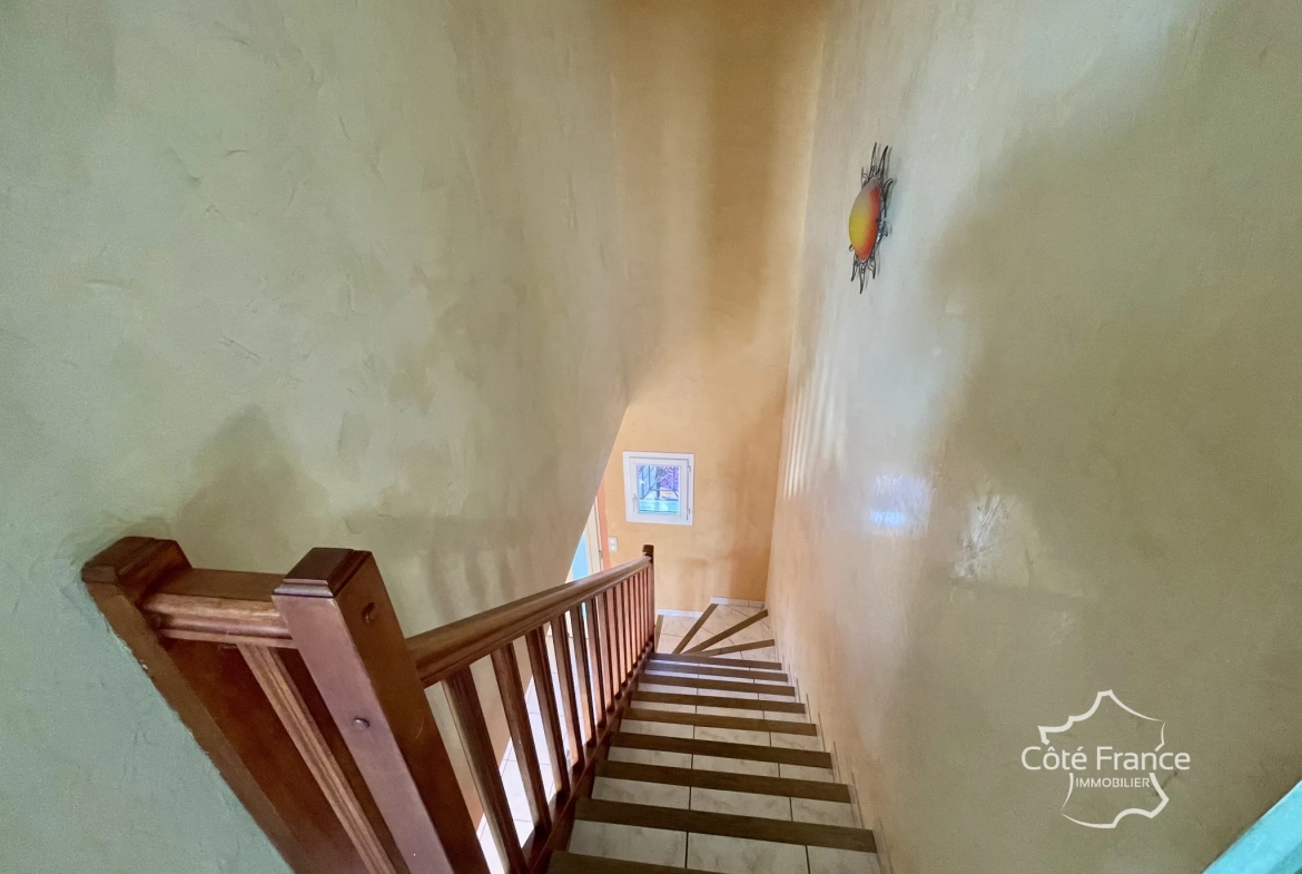 Charmante maison 4 chambres avec jardin sur terrain de 1510m² près d'Avallon 