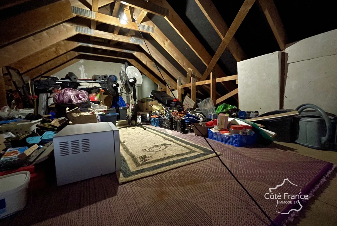 Charmante maison 4 chambres avec jardin sur terrain de 1510m² près d'Avallon 