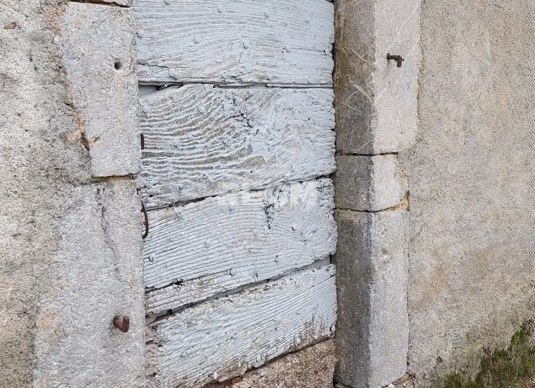 Corps de ferme à vendre à Lestelle Betharram, belle propriété avec dépendances et vue montagne 