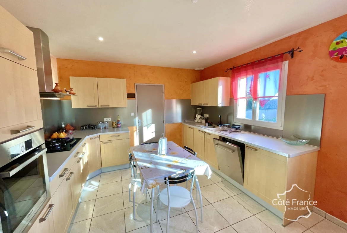 Charmante maison 4 chambres avec jardin sur terrain de 1510m² près d'Avallon 