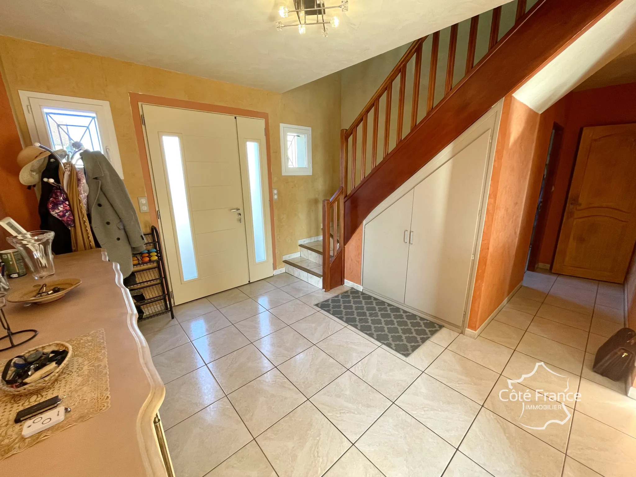 Charmante maison 4 chambres avec jardin sur terrain de 1510m² près d'Avallon 