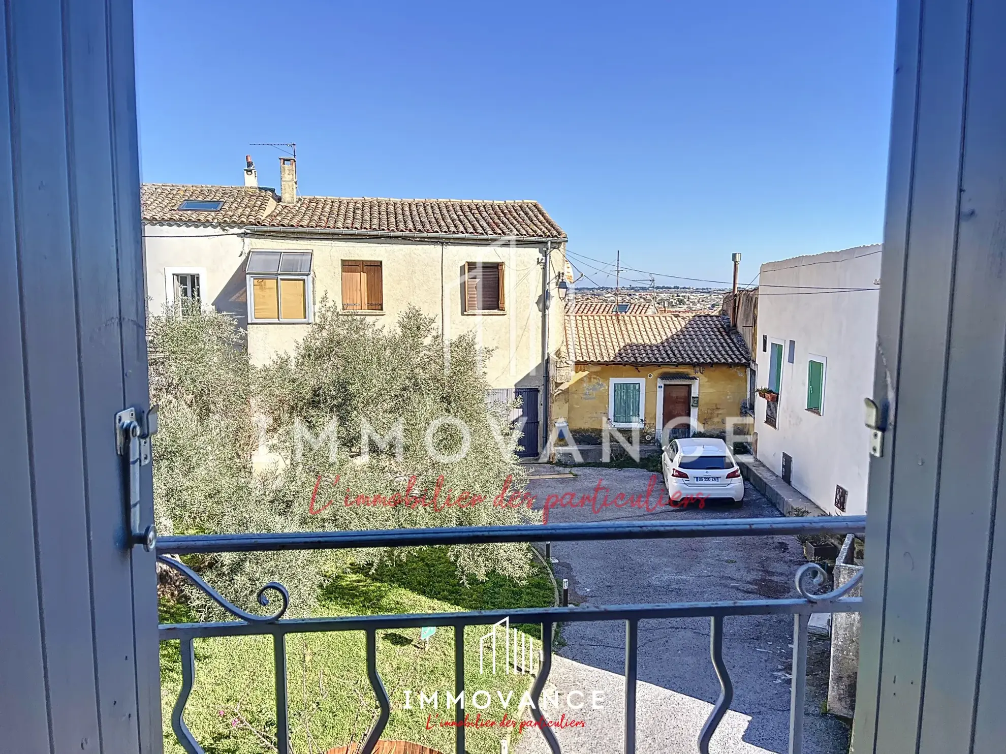 Maison de village rénovée de 50 m² avec garage à Fabregues 