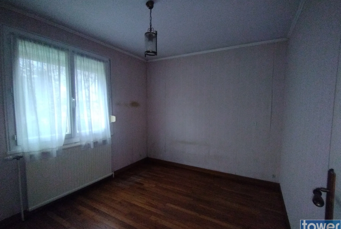 Charmante maison à Noyon (60400) avec grand terrain et potentiel d’évolutions 