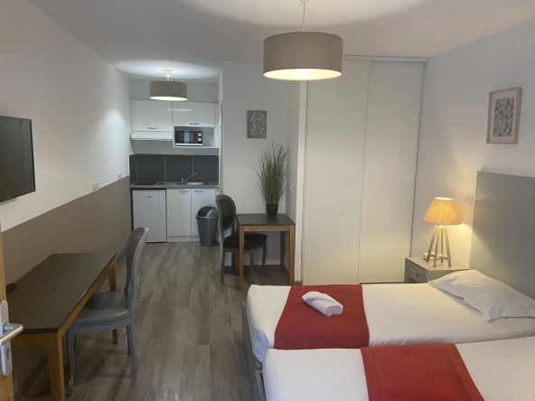 Appartement T1 avec terrasse et piscine à Aix-en-Provence - Investissement rentable 