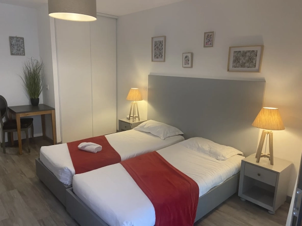 Appartement T1 avec terrasse et piscine à Aix-en-Provence - Investissement rentable 