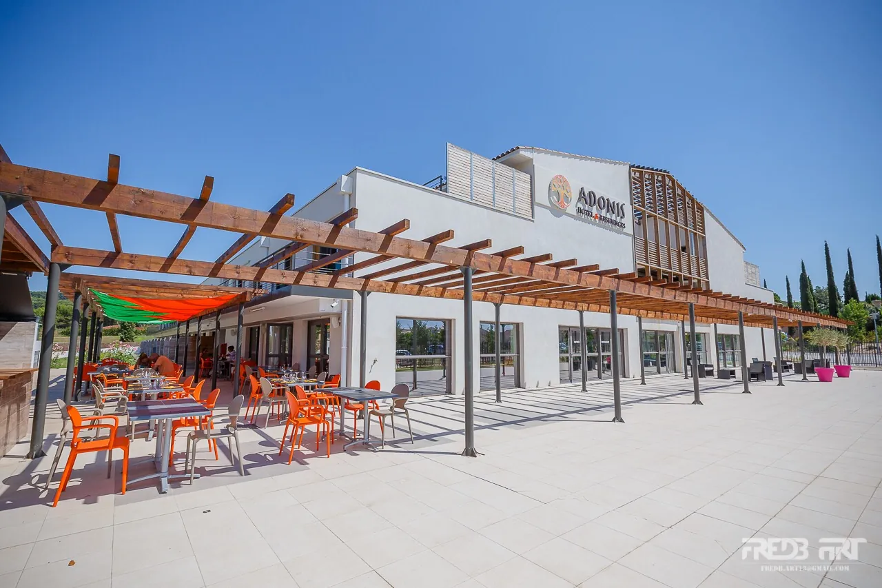 Appartement T1 avec terrasse et piscine à Aix-en-Provence - Investissement rentable 