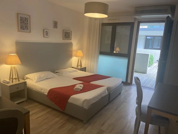 Appartement T1 avec terrasse et piscine à Aix-en-Provence - Investissement rentable 