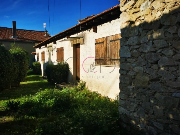 Studio de 35m² avec atelier, garage et terrain arboré à Coudoux