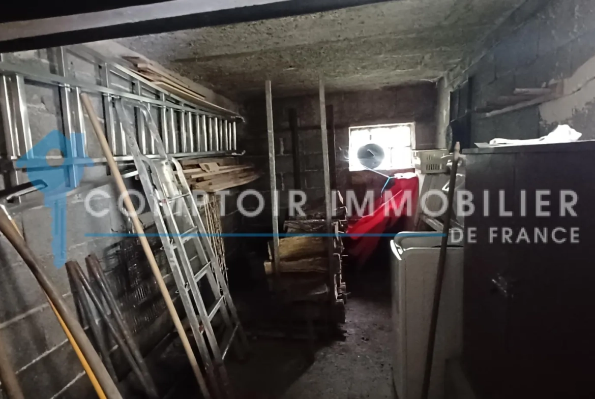 Chalet à vendre au Mourtis à proximité du domaine skiable et des sentiers de randonnée 